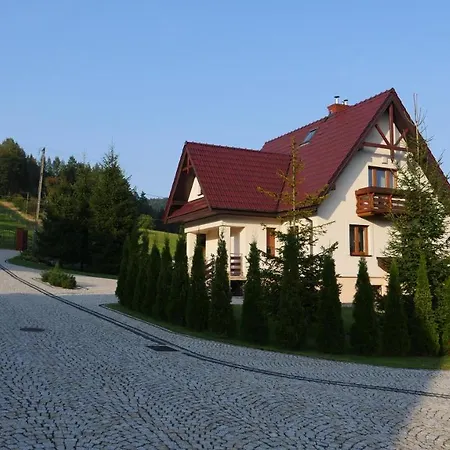 Holiday home Miodowe Zacisze *