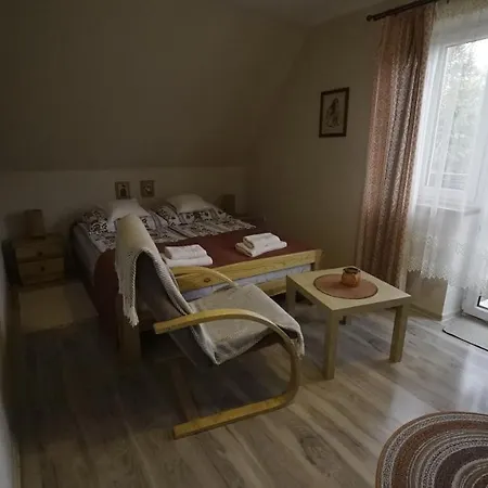 Miodowe Zacisze בית נופש *