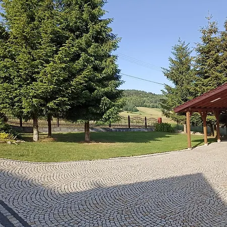 Miodowe Zacisze Holiday home Kamianna